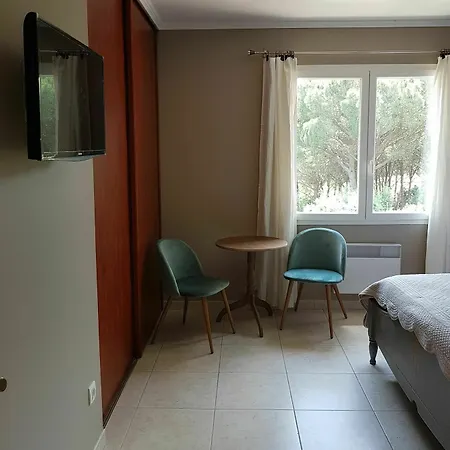 Hotel D'hotes Clauda Grimaud